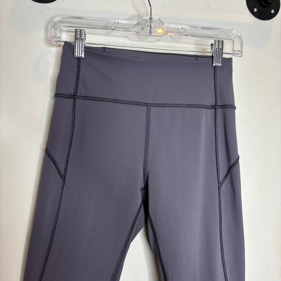 Lululemon In Movement 7/8 Tight in Titanium - Picture 5 of 9